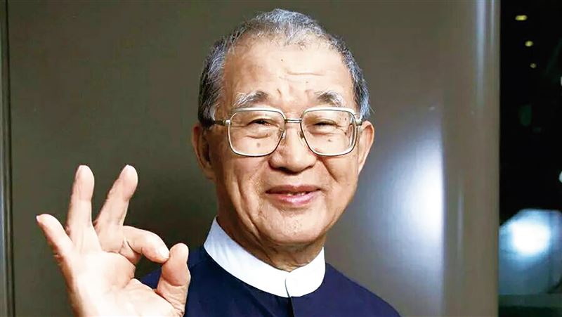 北商大校友王建煊高希均獲頒名譽博士
