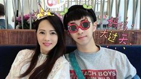 伊能靜　小哈利／微博