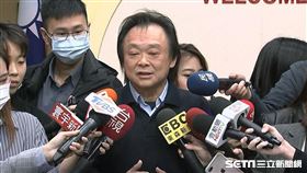 兌現跳海承諾！王世堅笑稱：這次比較熟練…水溫比上次還暖（圖／資料畫面）