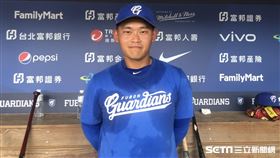 ▲富邦悍將辛元旭。（圖／記者黃泓哲攝影）
