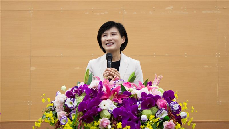 談兩岸數位治理　鄭麗君點出這差異