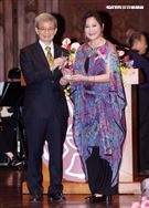 陳亞蘭榮獲國立師範大學「傑出學生」獎。（記者邱榮吉/攝影）