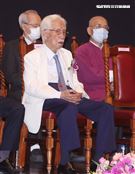 總統府資政辜寬敏以校友身分出席國立師範大學95周年慶。（記者邱榮吉/攝影）