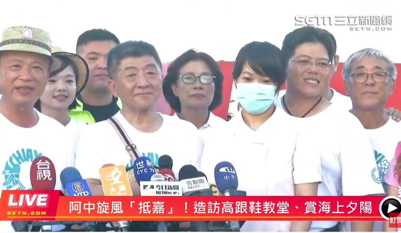暖！武漢接機護理師下班衝布袋找阿中