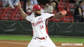 ▲樂天桃猿投手霸能。（圖／記者劉彥池攝影）