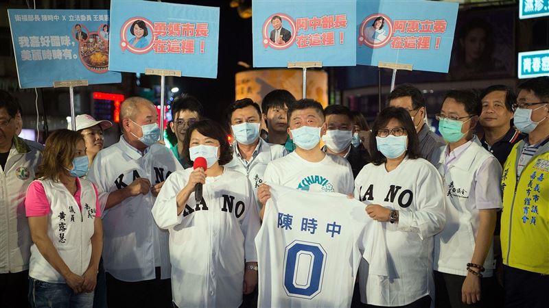 「部長來是最大榮耀」陳時中超越藍綠