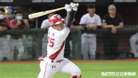 ▲樂天桃猿外野手成晉。（圖／記者劉彥池攝影）