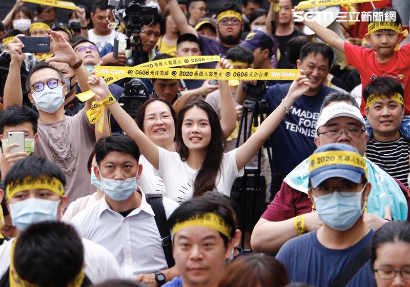 新／市長掰！罷韓現場：我高雄我驕傲