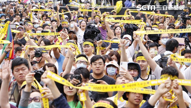 罷韓團體：破50萬　支持者歡呼尖叫