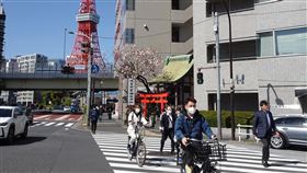 日本武漢肺炎確診突破8000例2019冠狀病毒疾病（COVID-19，武漢肺炎）疫情在日本持續擴大，東京14日新增161起確診病例，累計2319例。日本全境累計首度突破8000例。圖為街景。中央社記者楊明珠東京攝　109年4月14日