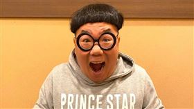 蜆仔（本名：劉俊峰）/臉書