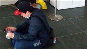 台鐵紀念懷錶掀起鐵道迷搶購。（圖／台鐵提供）