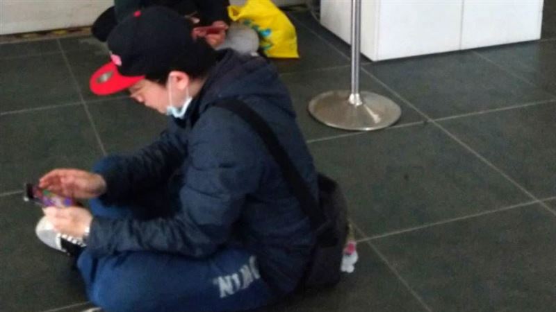 台鐵精品懷錶開搶　凌晨4點半就排隊