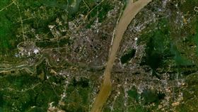 ▲哈佛醫學院近日釋出最新的衛星影像研究，竟看到武漢大型醫院周圍的車流量。（示意圖／翻攝自維基百科）