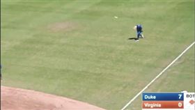 ▲Caroline Jacobsen雷射肩（圖／翻攝自推特）