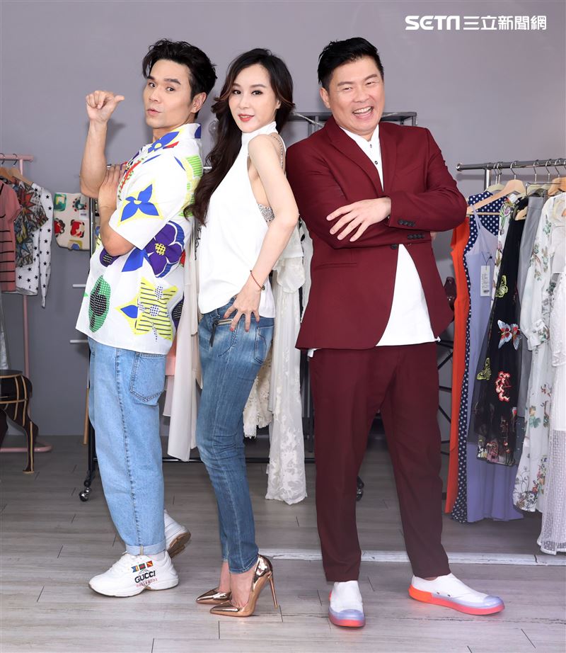 蕭薔、曾國城、凱文老師出席fun衣櫃。（記者邱榮吉/攝影）