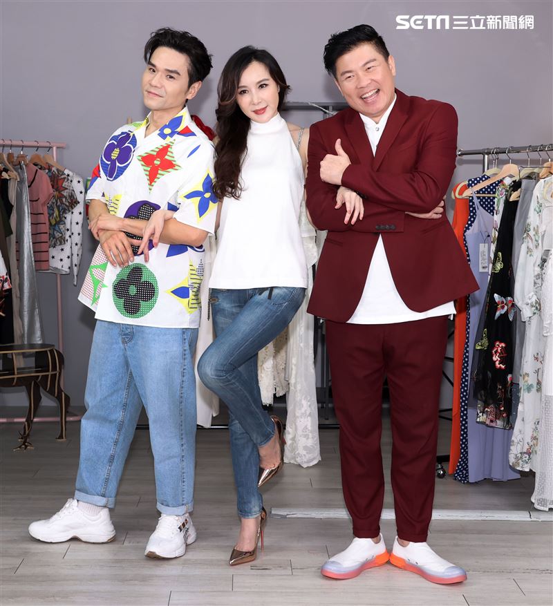 蕭薔、曾國城、凱文老師出席fun衣櫃。（記者邱榮吉/攝影）