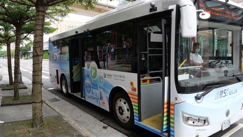 5G智慧公車　6/11~7/2上路