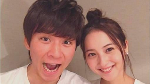 佐佐木希尪廁所約炮　狂啪OL30次