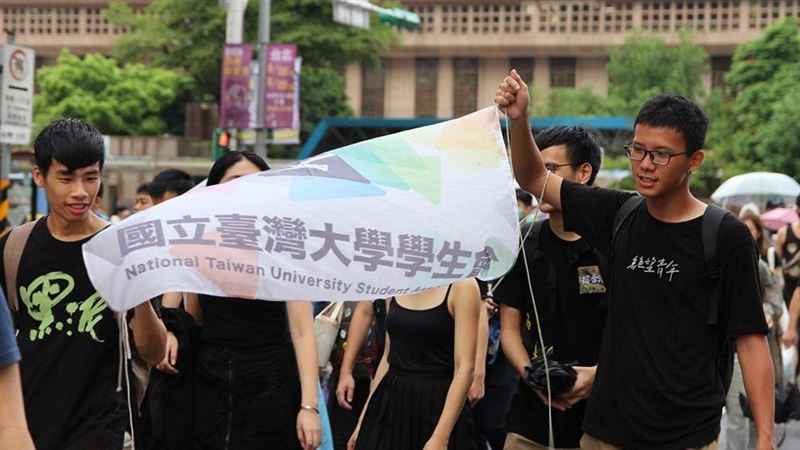提設轉型正義小組遭批　台大學生會駁