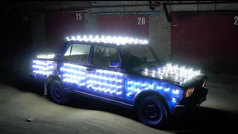 戰鬥民族新創意　打造最狂電子花車