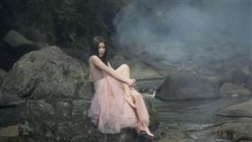 照片提供：亞神音樂
關詩敏攜手Karencici聯名唱作 《別弄花我的妝》good爆