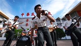 國防部三軍六校院畢業歌MV《放手去做》（圖／翻攝自臉書）