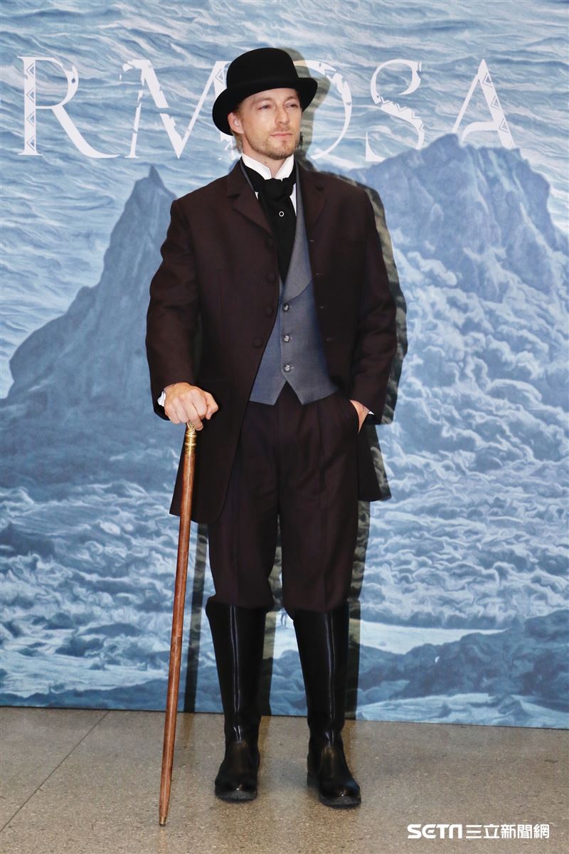 公視史詩級旗艦戲劇《斯卡羅》演員查馬克・法拉屋樂、温貞菱、法比歐、周厚安、黃健瑋及黃遠出席定名記者會。（圖／記者林聖凱攝影）