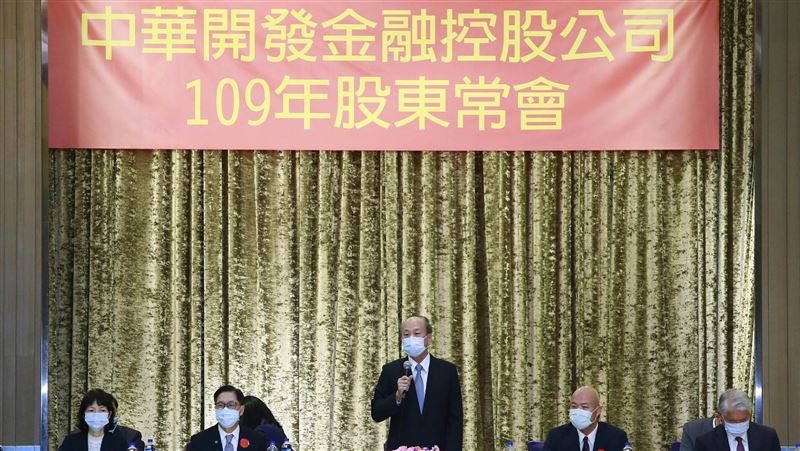 開發金：全球產業　未來一兩年難恢復