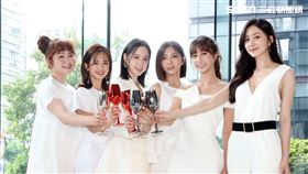 喬雅琳、臧芮軒、程予希、蔡黃汝、陳敬宣、謝翔雅、出席「我的青春沒在怕」姊妹淘party卡司發布會。（記者邱榮吉/攝影）