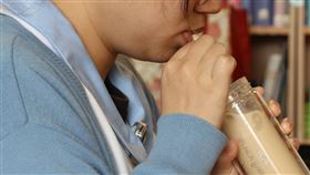 護理師,張梅芳,台中慈濟醫院,護理長,喝飲料,訂飲料