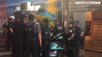 他拒檢朝警開2槍　繳槍走火打傷自己