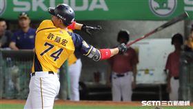 ▲中信兄弟一壘手許基宏。（圖／記者劉彥池攝影）