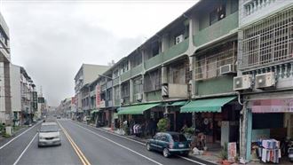 騎樓等友遭撞死　駕駛冷看10秒逃逸