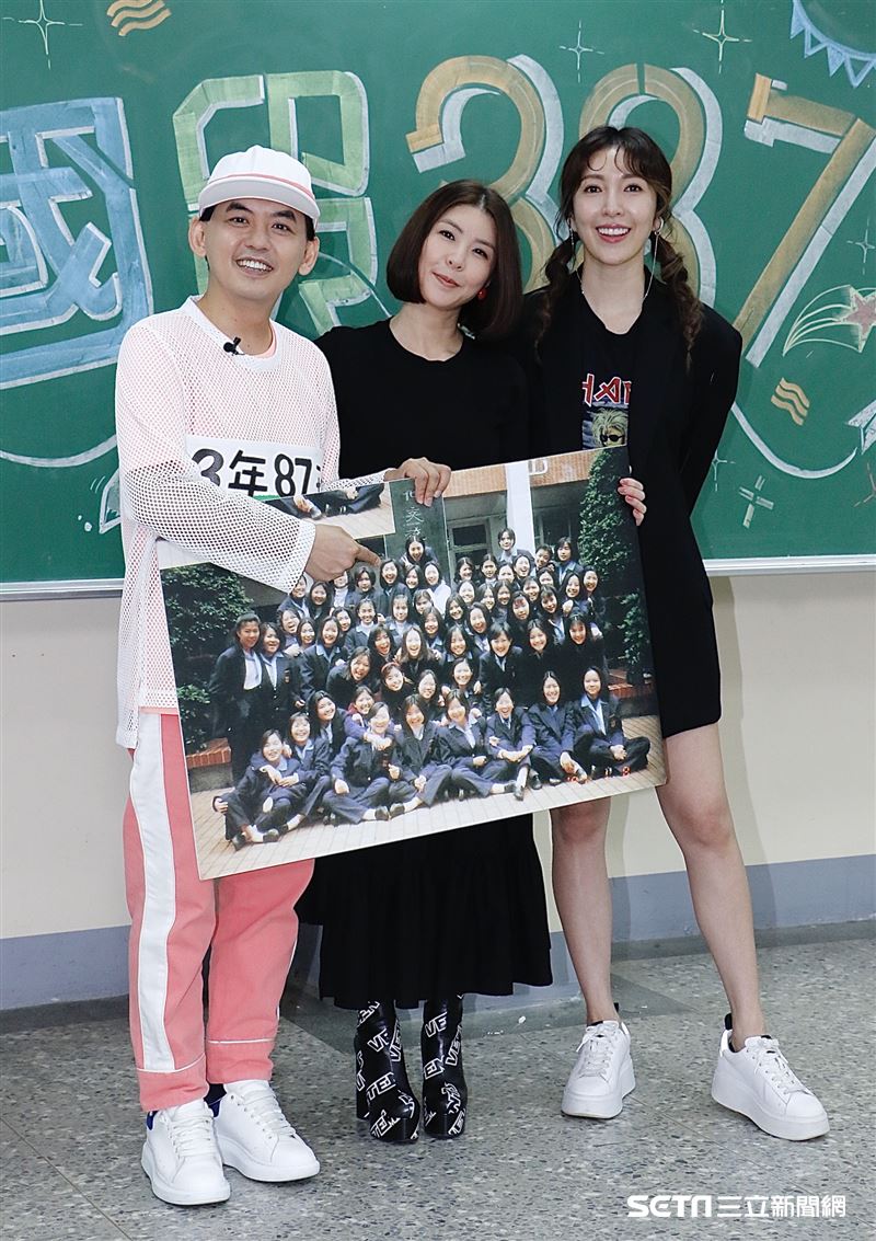 楊謹華錄製黃子佼主持的《一個都不能少》，許茹芸驚喜現身助陣。（圖／記者林聖凱攝影）