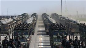 解放軍
https://s.weibo.com/pic?q=%E8%A7%A3%E6%94%BE%E8%BB%8D&Refer=weibo_pic