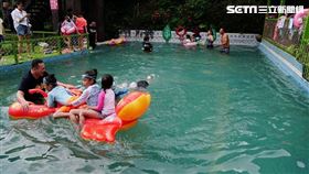 天氣熱,高溫,玩水
（圖／記者李鴻典攝）