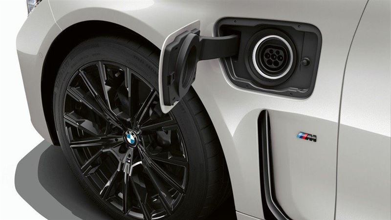 BMW突破　100公里不燒1滴油