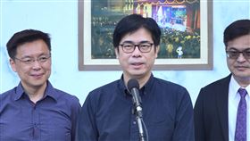 陳其邁參加雄中（高雄中學）畢業典禮