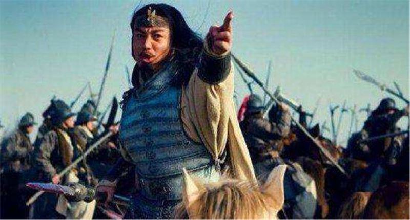 最草包將軍！屢戰屢敗最後淪巫師祭品