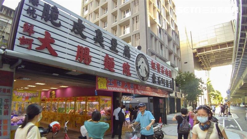 免錢麵線4百碗　中和小吃湧排隊人潮