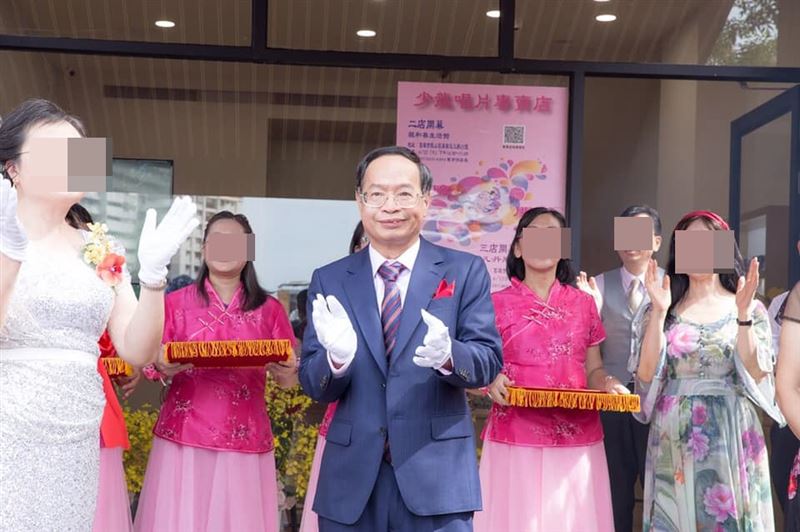 宣揚親善中國　信徒為少龍創中正黨