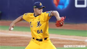 ▲中信兄弟先發投手黃恩賜。（圖／記者劉彥池攝影）