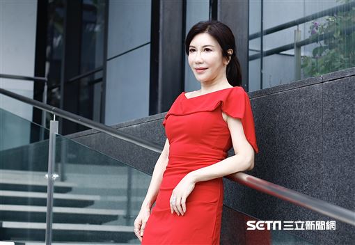 資深媒體人王瀞文接受三立新聞網專訪