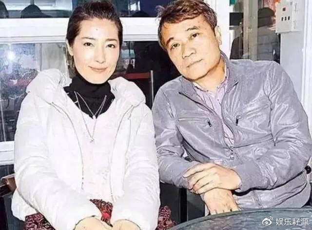 楊思敏與阿魯米分手。（圖/翻攝自微博）