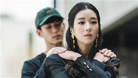 《雖然是精神病但沒關係》金秀賢與徐睿知 Netflix提供