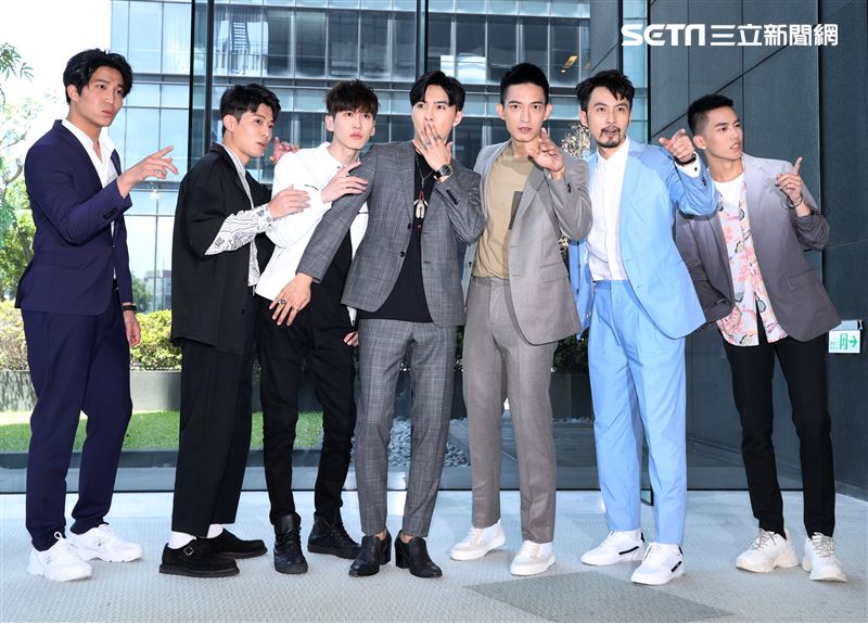 「我的青春沒在怕」演員吳翔震、侯彥西、孫沁岳、唐禹哲、王家梁、張雁名、徐謀俊出席卡司發布會。（記者邱榮吉/攝影）