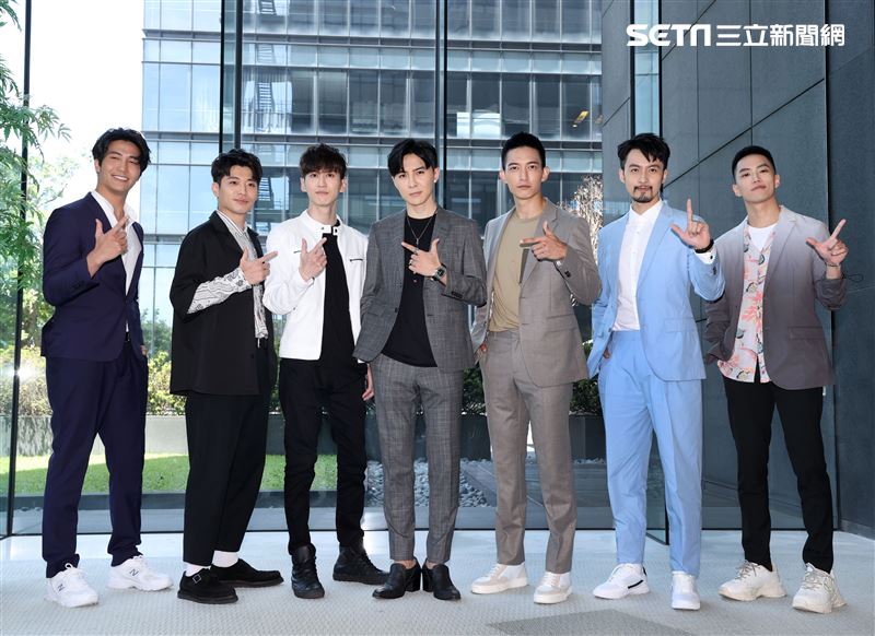 「我的青春沒在怕」演員吳翔震、侯彥西、孫沁岳、唐禹哲、王家梁、張雁名、徐謀俊出席卡司發布會。（記者邱榮吉/攝影）