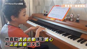 ▲Lennie很喜歡音樂。（圖／AP/Newsflare授權）