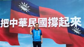 羅智強說，愈困難，鬥志必須愈昂揚！「國民黨加油！台灣民主更重要」。（圖／翻攝自羅智強臉書）